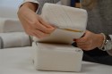SW Bedding Orthopädisches Kniekissen Beinkissen klappbar aus Visco mit Bezug SANcare weiß